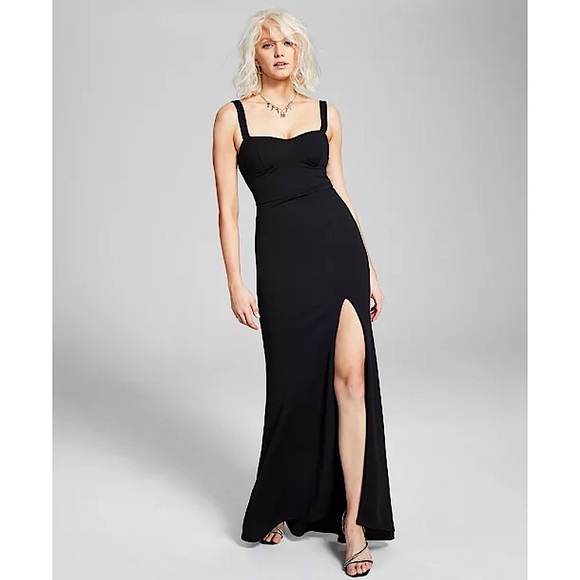 Trixxi Dresses & Skirts - Sweetheart-Neck Side-Slit Gown black